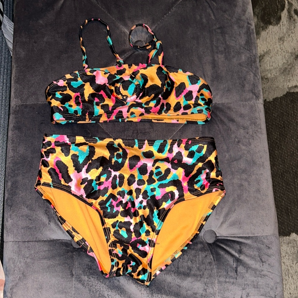 COPY - Art Class Girl Bathing Suit